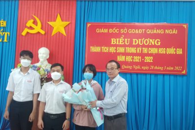 Sở Giáo dục và Đào tạo trao thưởng học sinh đạt giải Quốc gia năm 2022